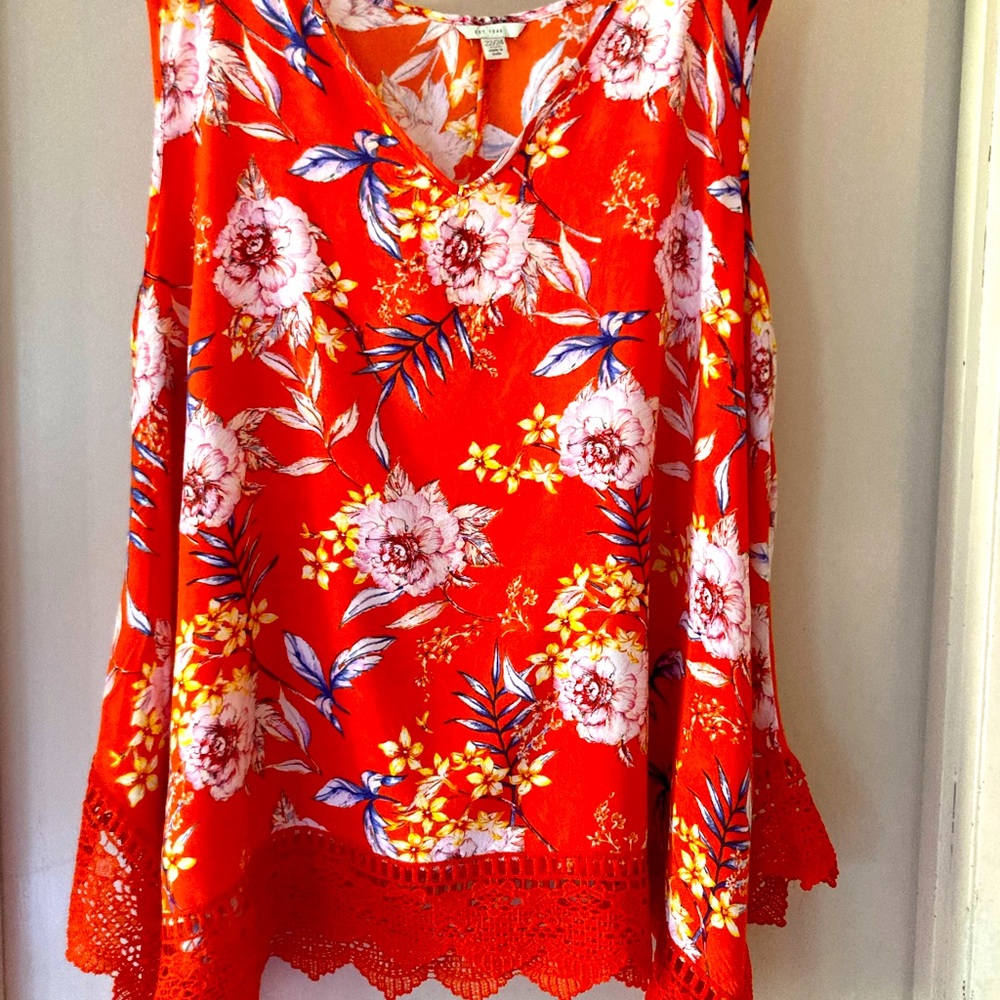 Handkerchief tank